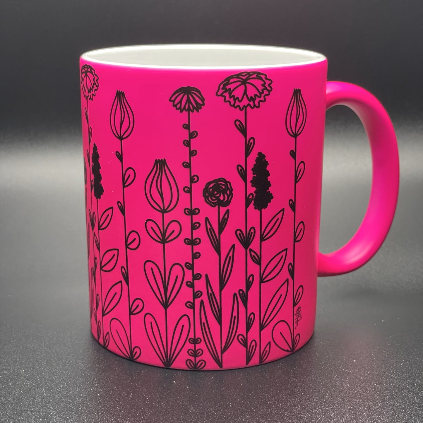 Neon 'Monochrome Meadow Flower'© Mugs