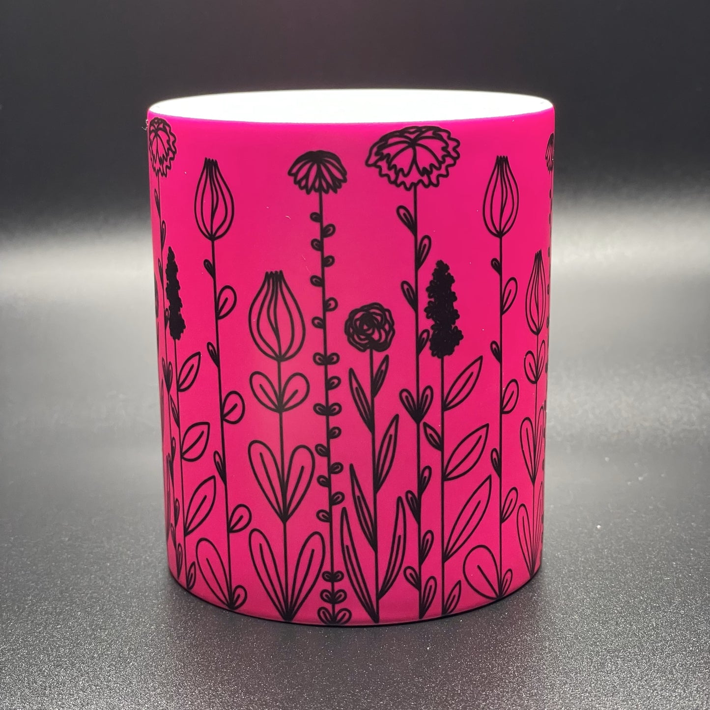Neon 'Monochrome Meadow Flower'© Mugs